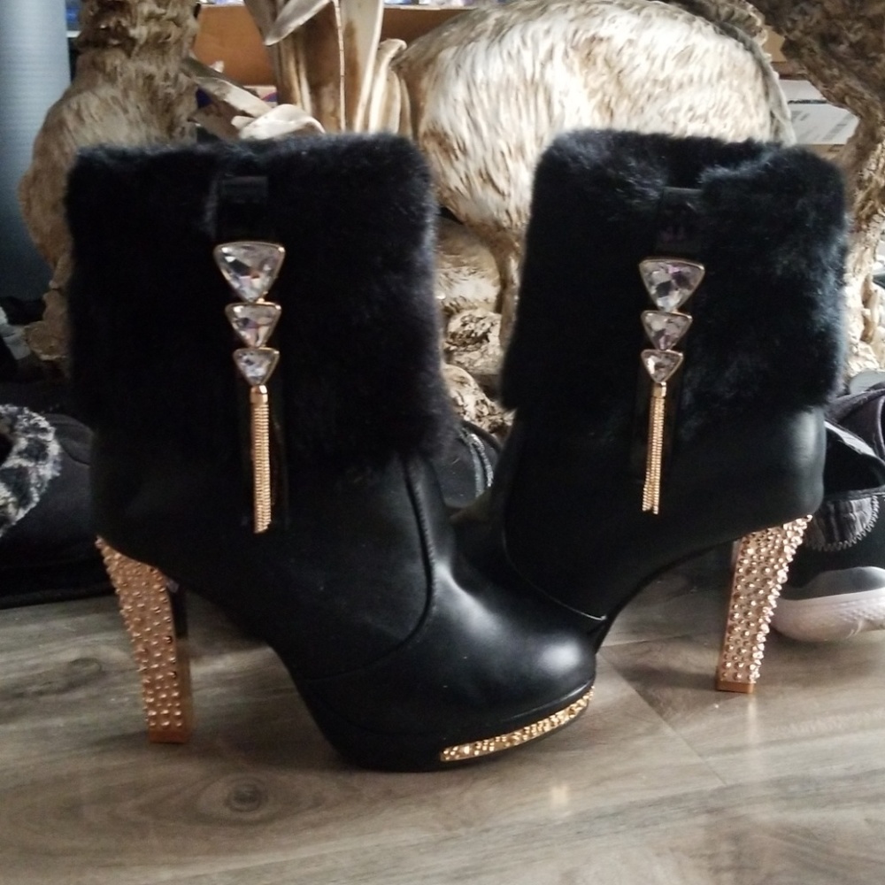 Fashion Boots (Never worn)